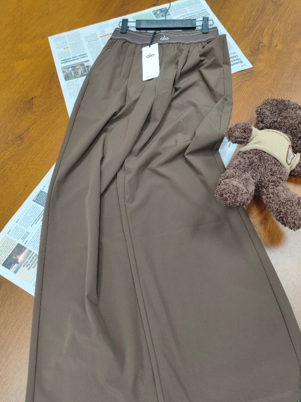 🤎ALO Yoga Suit Up Trouser Coffee Brown/Espresso(Regular 30" Inseam)🚭Smoke-free - Picture 2 of 7